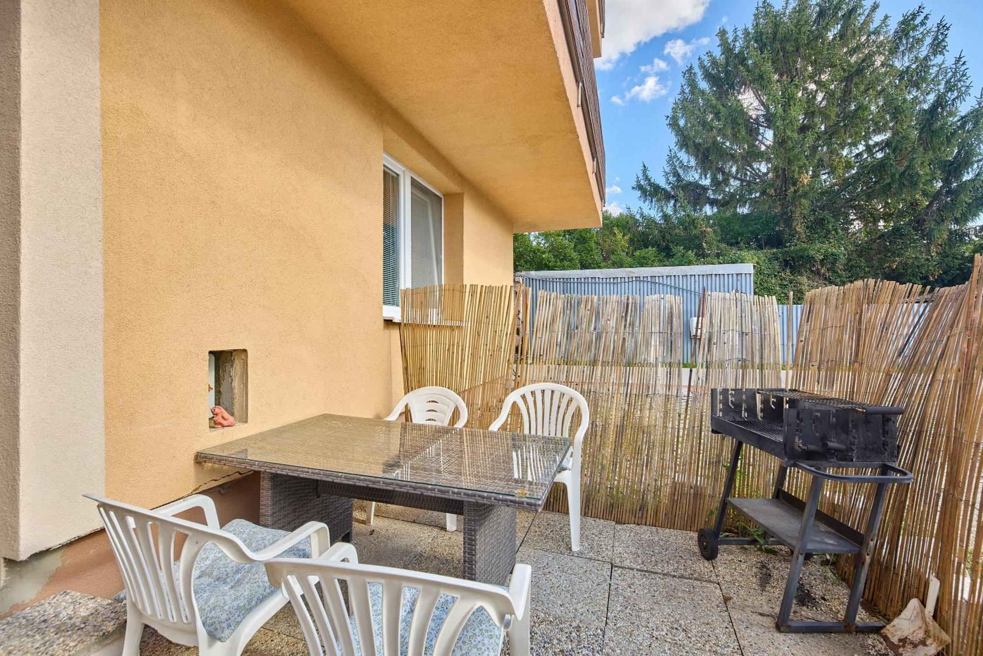 Cutie Apartment Bratislava Exterior photo