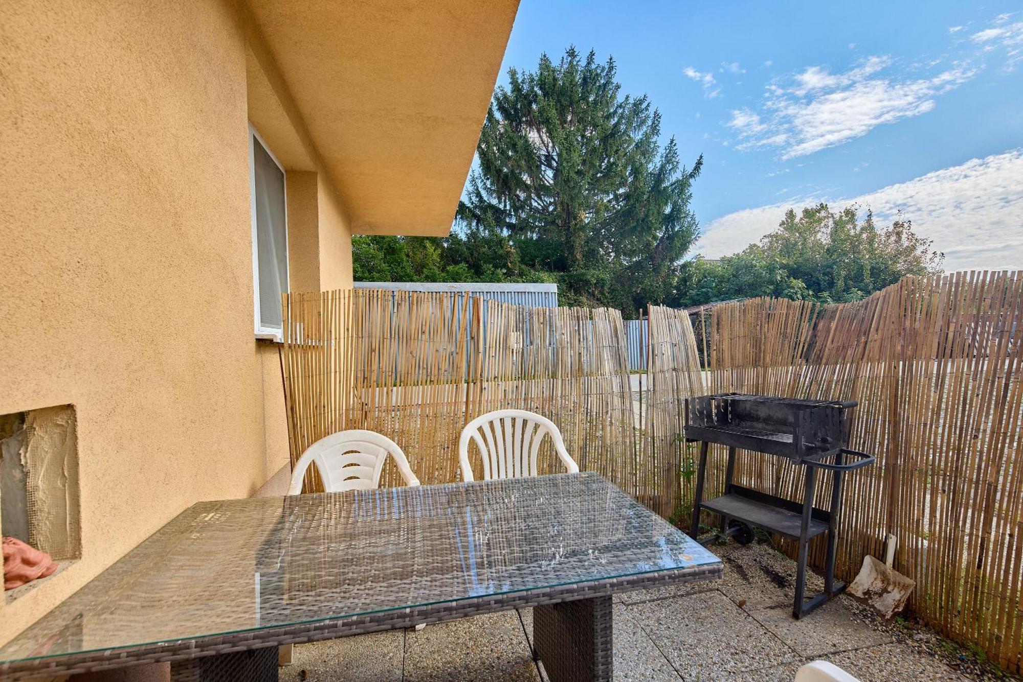 Cutie Apartment Bratislava Exterior photo